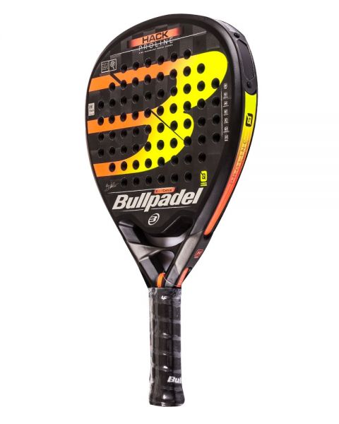 light vs heavy padel rackets