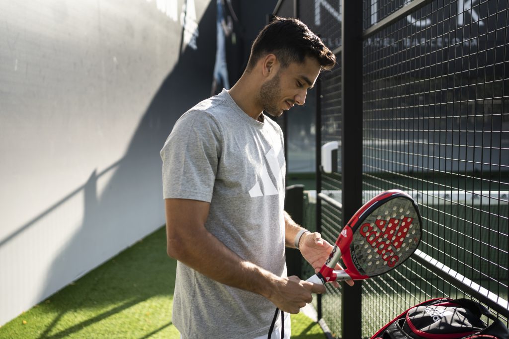 what padel racket to buy - metalbone HRD